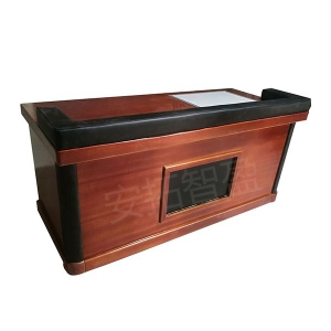 木质审讯桌，办an场景的“氛围感+实力派”