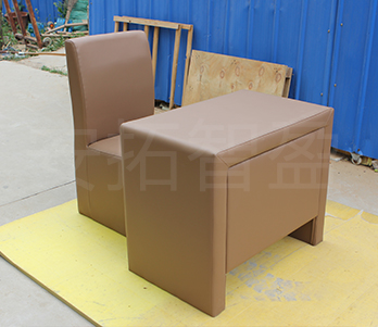 纪检委留置室—软包谈话桌椅(图1)