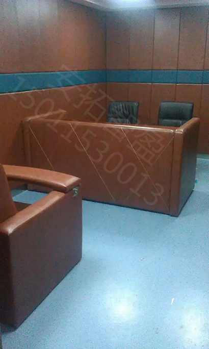 ATZY-SXZ-18型软包审讯桌(图2)