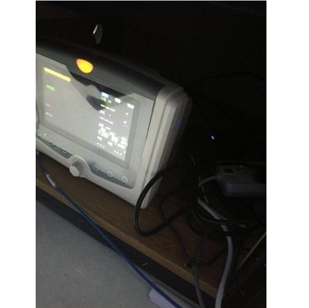 ATZY-X-R15型生命体征监测询问醒酒椅(图2)