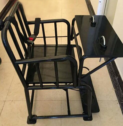 ATZY-T-12型铁质审讯椅(图2)