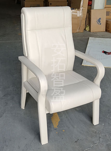 ATZY-BGY-09型软包实木办公椅(图2)