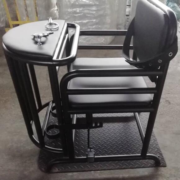 ATZY-R-T22型软包铁质审讯椅(图1)