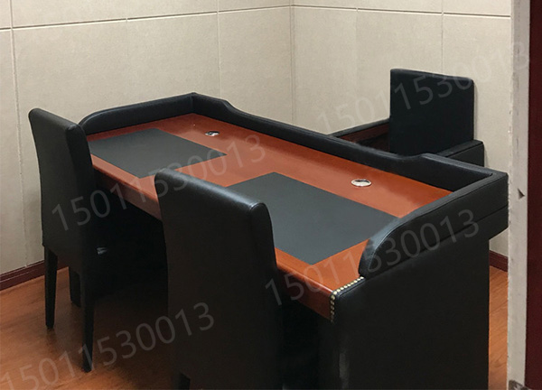ATZY-SXZ-R9型软包审讯桌(图2)